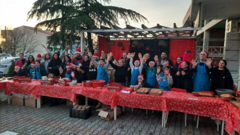 Τα παιδιά του ΚΔΑΠ ΜΕΑ «ΕΝ ΕΡΓΩ» μαγείρεψαν για καλό σκοπό- Γεύματα αγάπης για το Κοινωνικό Συσσίτιο του Δήμου Σερρών